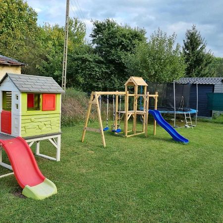Domek Pod Swierkami -Apartament Swierkowy IV 库多瓦-兹德鲁伊 外观 照片