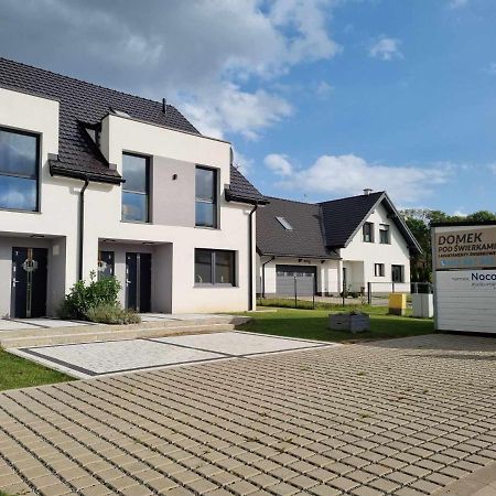 Domek Pod Swierkami -Apartament Swierkowy IV 库多瓦-兹德鲁伊 外观 照片