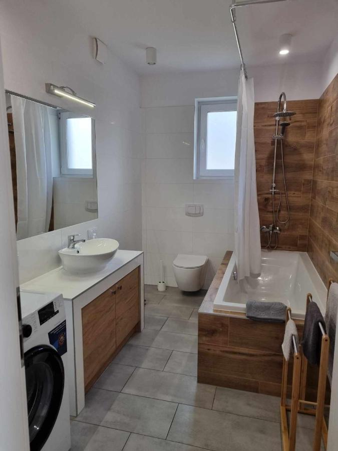 Domek Pod Swierkami -Apartament Swierkowy IV 库多瓦-兹德鲁伊 外观 照片